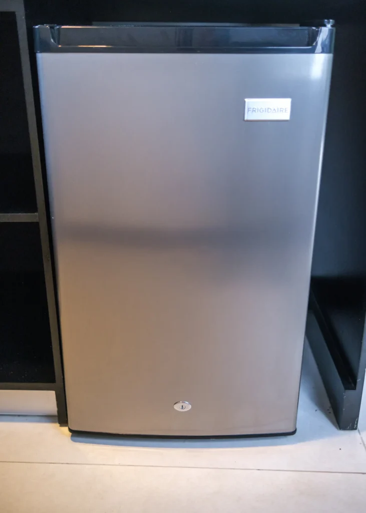 Refrigerador de suites de oasis mountain fraijanes.